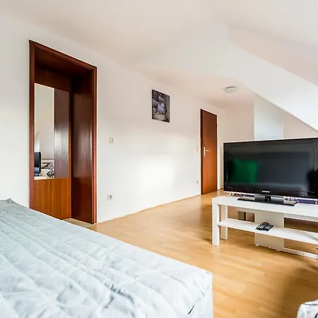 Work & Enjoy Your Apartment *