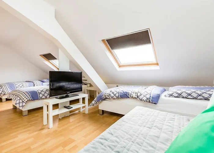 Work & Enjoy Your Apartamento Mönchengladbach